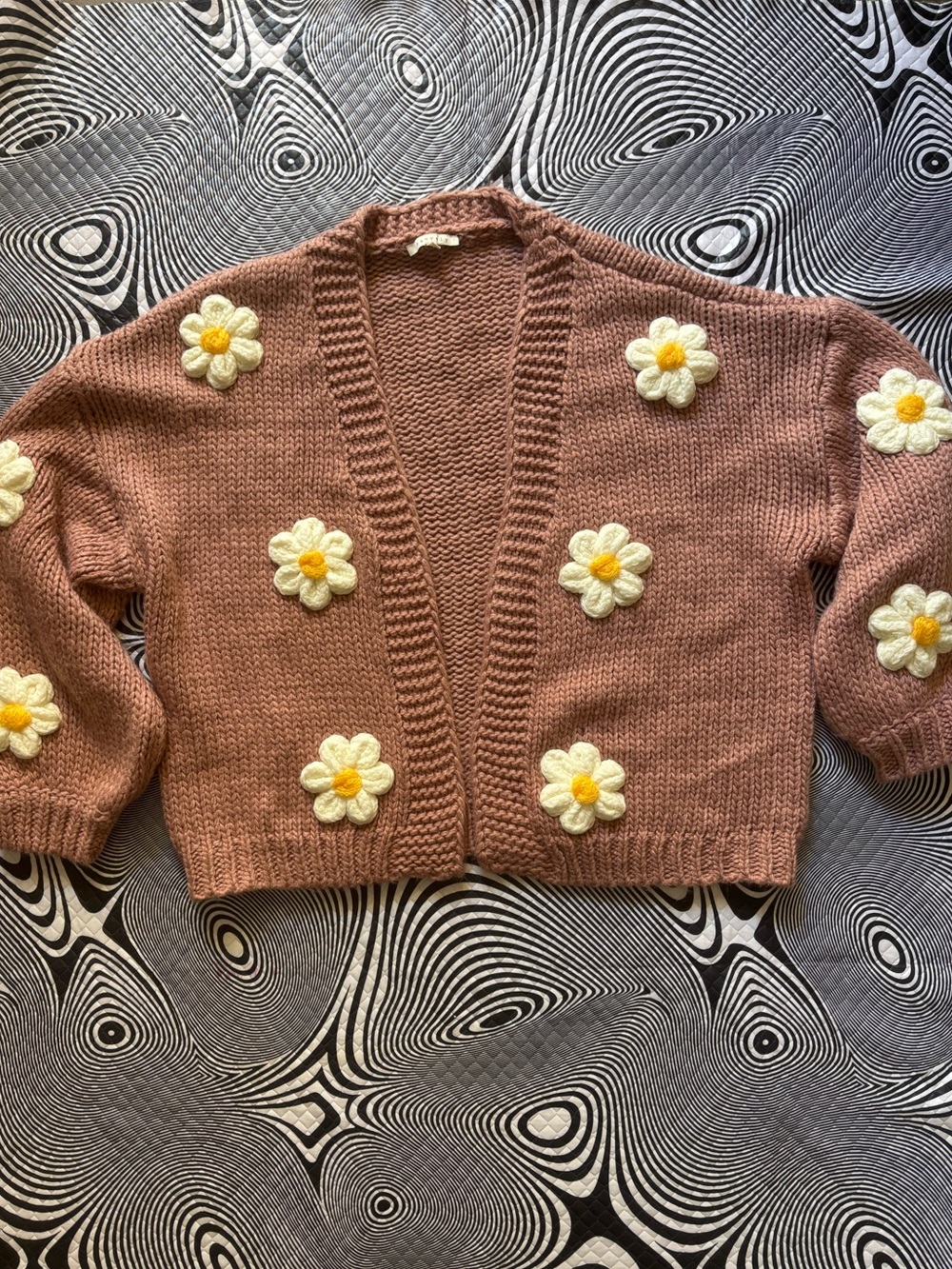Y2K Daisy Appliqué Chunky Knit Cardigan - Dusty Rose